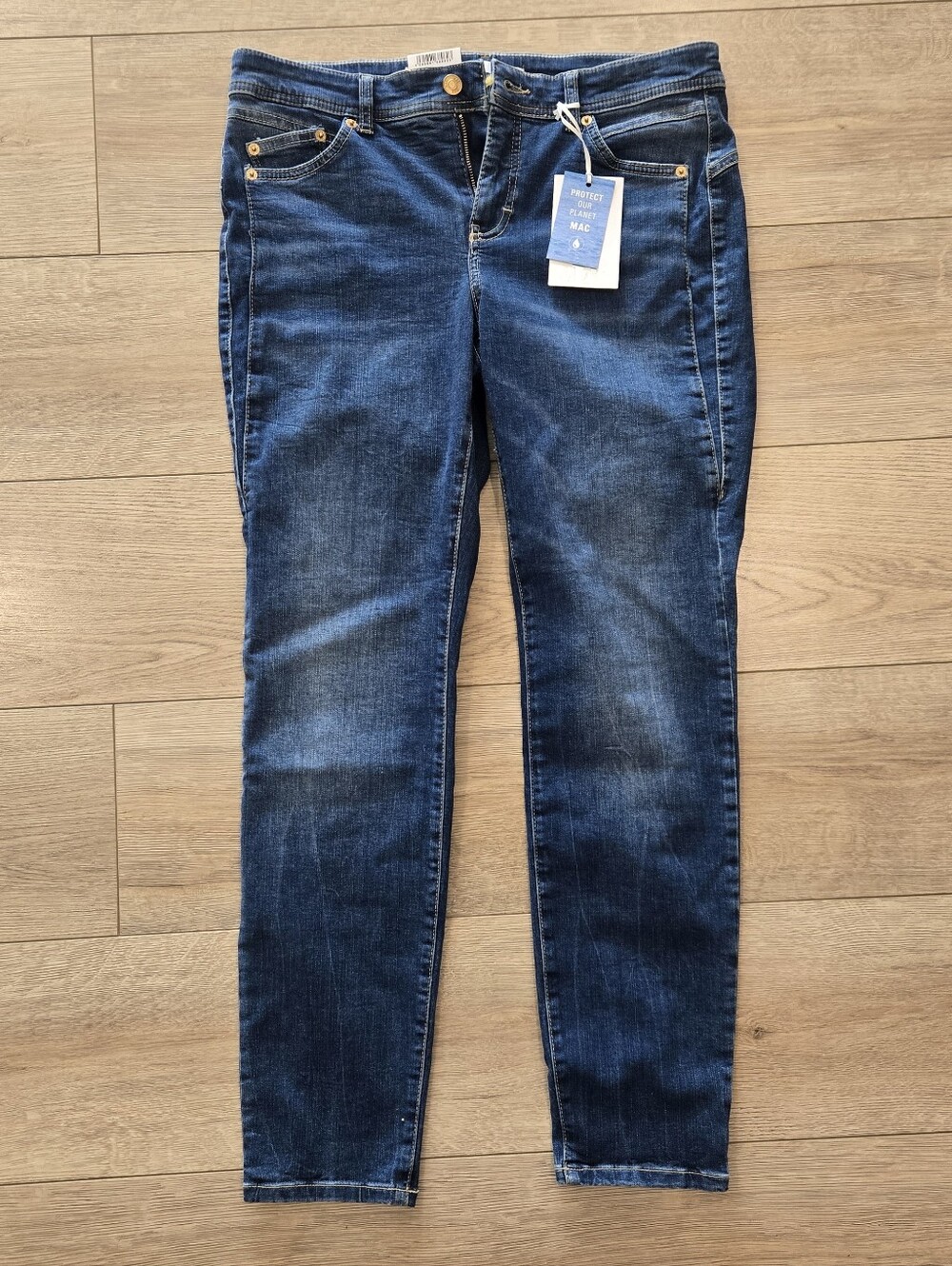 ⭐️NWT⭐️ Women's Dark Blue Straight/Slim Fit Mac Jeans - Carrie (Size 40)